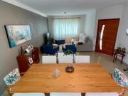 LINDA CASA À VENDA NO CONDOMÍNIO CAMPOS DO CONDE I EM...