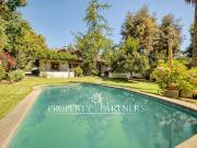 Linda casa chilena con espectacular jardín, La Foresta