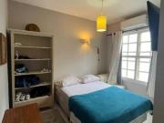 Linda casa com 2 quartos proxima a praia com escritura...