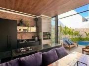 Linda Casa com 3 dormitórios à venda, 180 m² por R$...