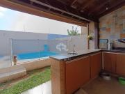 Linda casa com 3 dormitórios no Bairro Hípica em condomínio