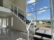 LINDA CASA COM 3 SUÍTES NOVA PARA VENDA EM CONDOMÍNIO...