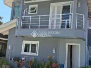 Linda casa, com 4 quartos/dormitórios, sendo 1 suíte com...