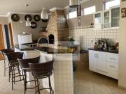 Linda Casa com 5 Dormitórios, 3 Suítes e Área de Lazer... Linda Casa com 5 Dormitórios, 3 Suítes e Área de Lazer...