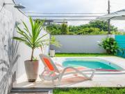 Linda casa com mezanino, mobiliada no Itaguá em Ubatuba