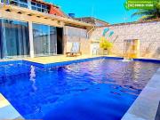 Linda casa com piscina 4 dormitórios 4 banheiros