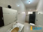 Linda Casa com Piscina no Santa MÃnica