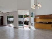 LINDA CASA CON ALBERCA EN VENTA EN LAGOS DEL SOL, CANCUN