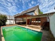 Linda Casa con Espacios Amplios y Luz Natural, Interior...