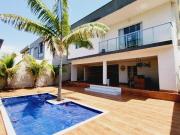 LINDA CASA DE 04 QUARTOS, 03 SUÍTES, PISCINA,...