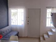 LINDA CASA EN VENTA DE 2 NIVELES, DENTRO DE...
