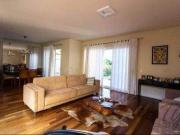 Linda Casa de 640 m² no Condomínio Fazenda Imperial