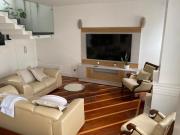 Linda casa de alto padrão para venda, no condomínio em...