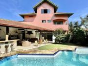 Linda Casa de Campo Rústica Contemporânea com 4 Suítes e...