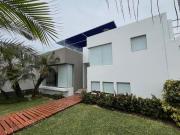 Linda casa de playa de estilo moderno, con piscina,...