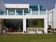 LINDA CASA DE PLAYA EN VENTA Y ALQUILER EN ASIA