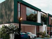 LINDA CASA DE VENTA CERCA DE HILACRIL PLAZA TUMBACO!