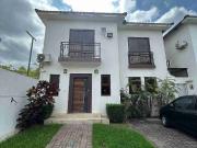 LINDA CASA DE VENTA EN URB. VILLAS DEL BOSQUE VÍA A LA COSTA