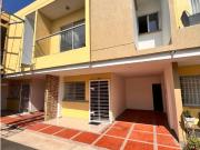 LINDA CASA DUPLEX EN CIUDAD JARDIN Arriendo