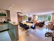 LINDA CASA EM CONDOMIÍNIO! LAZER COMPLETO, 01 QUADRA DA...