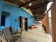 linda casa em condominio