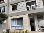 Linda casa em condominio clube na Estrada da Olaria...
