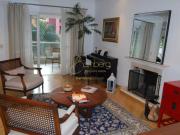 Linda casa em condomínio fechado, 4 suítes e 4 vagas de...