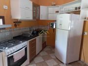 LINDA CASA EM CONDOMINIO FECHADO COM SEGURANÇA, LAGO E RIOS.