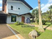 Casa com 5 dormitórios à venda, 381 m² por R$...