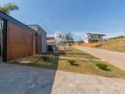 Casa à venda no Campos de Santo Antônio II com 800m²