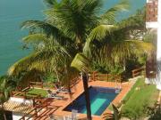 Linda casa em frente ao Mar Condominio Ponta das...