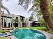 Linda Casa en condominio, 3 o 4 dorm, piscina, terraza,...