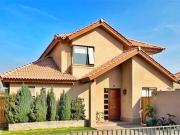 Linda casa en Condominio El Remanso de Chicureo