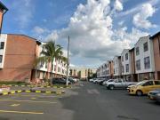 LINDA CASA EN CONJUNTO CERRADO EN TORRES DE COMFANDI 3...