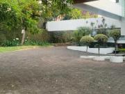 Linda Casa en Desniveles en Venta en Jardines del Pedregal