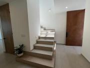 LINDA CASA EN LAS GRULLAS