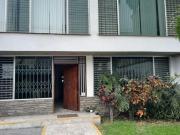 LINDA CASA EN SAN BORJA