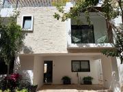 Linda Casa en Temozon Norte en Privada con amenidades