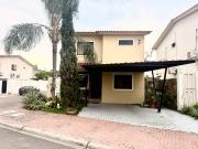 Linda casa en Urb.Casa Club, VIa a la Costa km 12 atras...