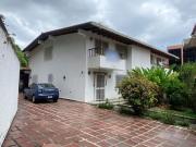 Linda Casa En Venta En Colinas de Tamanaco 630m2. 3H+S.4B.6E