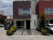 LINDA CASA EN VENTA VILLA TOSCANA III EN TOLUCA A 45 min...