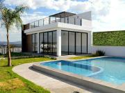 Linda casa entre el Refugio y Zibat?, 3 Rec?maras,...