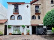 Linda casa ideal para tu Familia, c/depto indep en P.B....