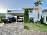 Linda casa mobiliáda e decorada á venda, condomínio em...