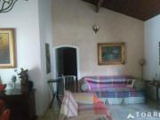 Linda Casa Mobiliada para venda e locação no Condomínio...