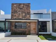 LINDA CASA MUY ELEGANTE. TEJEDA. CONDOMINIO, ARTELIA