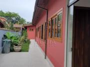 Linda casa no condomínio Pedra Verde a 150 metros da...