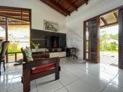 Linda Casa no Condominio Praia Dura
