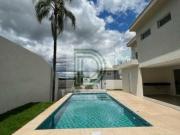 LInda casa Novinha Granja Vianna Golf Village ! Moderna
