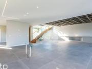 Linda casa para comprar com 4 suites em condomínio TOP